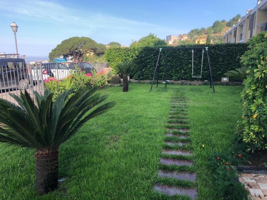 Villetta Le Costiere Massa Lubrense Bagian luar foto